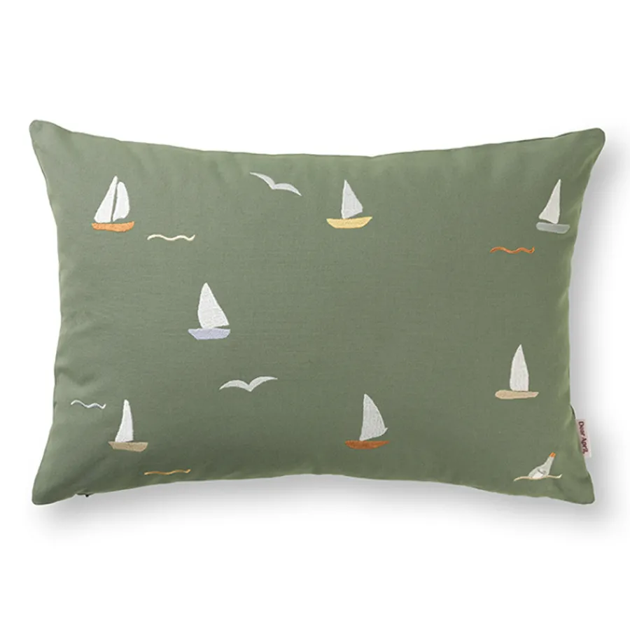 New Dear April Cinna Besticktes Kissen Sailboats